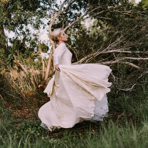 Meet your Posher, Cara - Picture 1 of 1